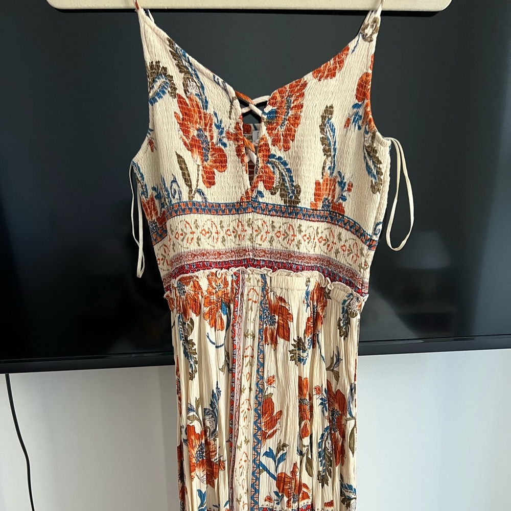 Flowy bohemian maxi dress